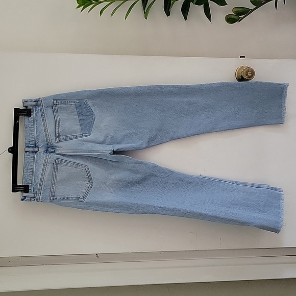 REFORMATION Distressed Jeans Sz 27 - Picture 2 of 7
